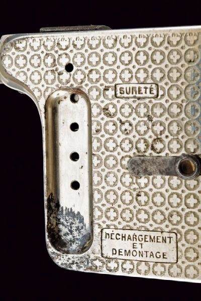 Pistola da palmo Mitrailleuse  - Asta Rare Armi Antiche e Militaria da tutto il mondo - Associazione Nazionale - Case d'Asta italiane