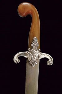 Bellissimo Kilic con fornimenti in argento  - Asta Rare Armi Antiche e Militaria da tutto il mondo - Associazione Nazionale - Case d'Asta italiane