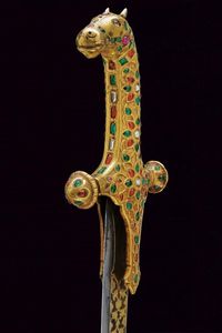 Bellissima sciabola con impugnatura a testa di cavallo  - Asta Rare Armi Antiche e Militaria da tutto il mondo - Associazione Nazionale - Case d'Asta italiane