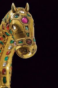 Bellissima sciabola con impugnatura a testa di cavallo  - Asta Rare Armi Antiche e Militaria da tutto il mondo - Associazione Nazionale - Case d'Asta italiane