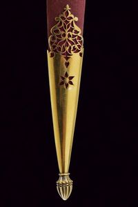 Bellissimo kard con impugnatura in giada decorata con rubini  - Asta Rare Armi Antiche e Militaria da tutto il mondo - Associazione Nazionale - Case d'Asta italiane