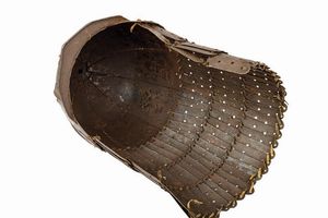 Elmo da guerriero  - Asta Rare Armi Antiche e Militaria da tutto il mondo - Associazione Nazionale - Case d'Asta italiane