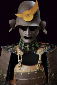 Okegawa Nimai-do Gusoku con Hineno Zu-nari Kabuto (armatura da samurai)  - Asta Rare Armi Antiche e Militaria da tutto il mondo - Associazione Nazionale - Case d'Asta italiane
