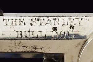 Raro revolver Hill's patent a percussione centrale  - Asta Rare Armi Antiche e Militaria da tutto il mondo - Associazione Nazionale - Case d'Asta italiane