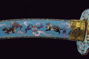 Koshirae per un tachi lavorato in cloisonne  - Asta Rare Armi Antiche e Militaria da tutto il mondo - Associazione Nazionale - Case d'Asta italiane
