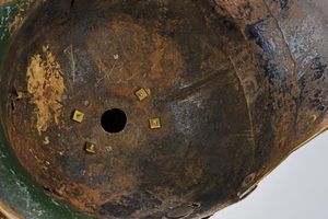 Elmo e busto da corazziere  - Asta Rare Armi Antiche e Militaria da tutto il mondo - Associazione Nazionale - Case d'Asta italiane