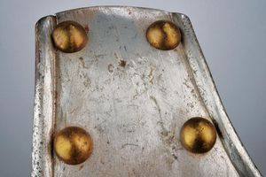 Elmo e busto da corazziere  - Asta Rare Armi Antiche e Militaria da tutto il mondo - Associazione Nazionale - Case d'Asta italiane