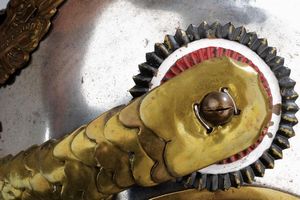 Elmo e busto da corazziere  - Asta Rare Armi Antiche e Militaria da tutto il mondo - Associazione Nazionale - Case d'Asta italiane