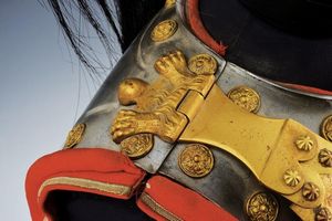 Busto ed elmo per Corazzieri, epoca Umberto I  - Asta Rare Armi Antiche e Militaria da tutto il mondo - Associazione Nazionale - Case d'Asta italiane