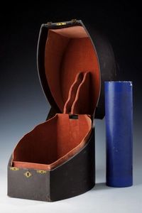 Elmo da generale, epoca Vittorio Emanuele III  - Asta Rare Armi Antiche e Militaria da tutto il mondo - Associazione Nazionale - Case d'Asta italiane