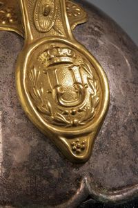 Elmo da ufficiale di cavalleria con monogramma di Umberto I  - Asta Rare Armi Antiche e Militaria da tutto il mondo - Associazione Nazionale - Case d'Asta italiane