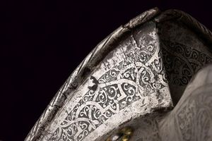 Morione antico con incisione ottocentesca  - Asta Rare Armi Antiche e Militaria da tutto il mondo - Associazione Nazionale - Case d'Asta italiane