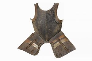 Armatura da uomo d'arme composita  - Asta Rare Armi Antiche e Militaria da tutto il mondo - Associazione Nazionale - Case d'Asta italiane