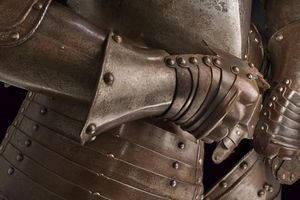 Armatura da uomo d'arme composita  - Asta Rare Armi Antiche e Militaria da tutto il mondo - Associazione Nazionale - Case d'Asta italiane