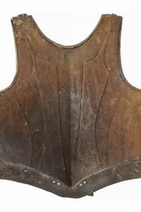 Corsaletto bianconero da uomo d'arme  - Asta Rare Armi Antiche e Militaria da tutto il mondo - Associazione Nazionale - Case d'Asta italiane