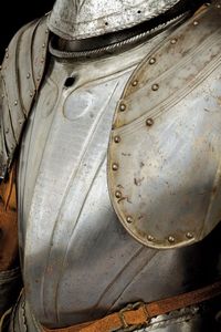 Corsaletto con elmo chiuso  - Asta Rare Armi Antiche e Militaria da tutto il mondo - Associazione Nazionale - Case d'Asta italiane