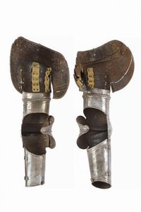 Corsaletto con elmo chiuso  - Asta Rare Armi Antiche e Militaria da tutto il mondo - Associazione Nazionale - Case d'Asta italiane