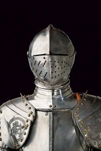 Imponente armatura da torneo  - Asta Rare Armi Antiche e Militaria da tutto il mondo - Associazione Nazionale - Case d'Asta italiane