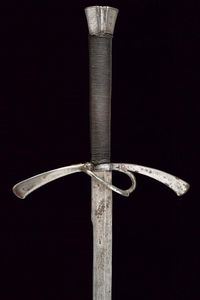Rarissima spada da caccia a una mano e mezza tardo gotica  - Asta Rare Armi Antiche e Militaria da tutto il mondo - Associazione Nazionale - Case d'Asta italiane