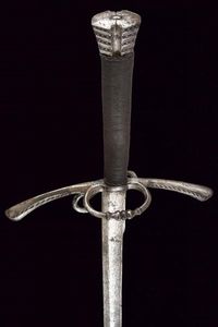 Rarissima spada da caccia a una mano e mezza tardo gotica  - Asta Rare Armi Antiche e Militaria da tutto il mondo - Associazione Nazionale - Case d'Asta italiane