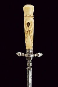 Stiletto  - Asta Rare Armi Antiche e Militaria da tutto il mondo - Associazione Nazionale - Case d'Asta italiane