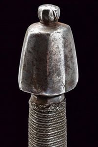 Splendido daga a granchio  - Asta Rare Armi Antiche e Militaria da tutto il mondo - Associazione Nazionale - Case d'Asta italiane