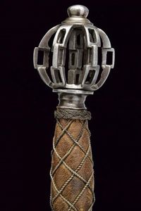 Spada da lato con decorazioni a catena  - Asta Rare Armi Antiche e Militaria da tutto il mondo - Associazione Nazionale - Case d'Asta italiane
