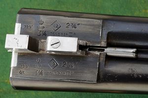 Interessante doppietta di Charles Boswell Mod. HH in cassetta  - Asta Rare Armi Antiche e Militaria da tutto il mondo - Associazione Nazionale - Case d'Asta italiane