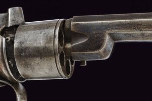 Revolver di transizione a luminello di Bishop & Day  - Asta Rare Armi Antiche e Militaria da tutto il mondo - Associazione Nazionale - Case d'Asta italiane