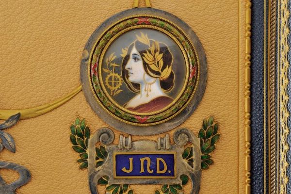 Bellissimo cofanetto contenente gli statuti dell'ordine della corona di ferro  - Asta Medaglie, Decorazioni e Ordini - Associazione Nazionale - Case d'Asta italiane