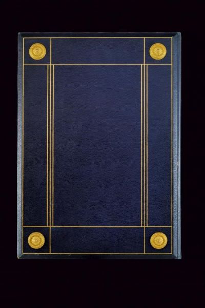 Bellissimo cofanetto contenente gli statuti dell'ordine della corona di ferro  - Asta Medaglie, Decorazioni e Ordini - Associazione Nazionale - Case d'Asta italiane