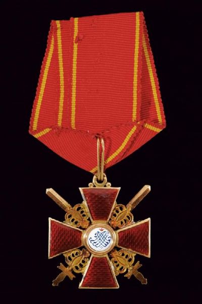 Ordine di Sant'Anna con spade  - Asta Medaglie, Decorazioni e Ordini - Associazione Nazionale - Case d'Asta italiane