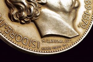 Lotto di due medaglie in argento donate al tenore Francesco Tamagno  - Asta Medaglie, Decorazioni e Ordini - Associazione Nazionale - Case d'Asta italiane