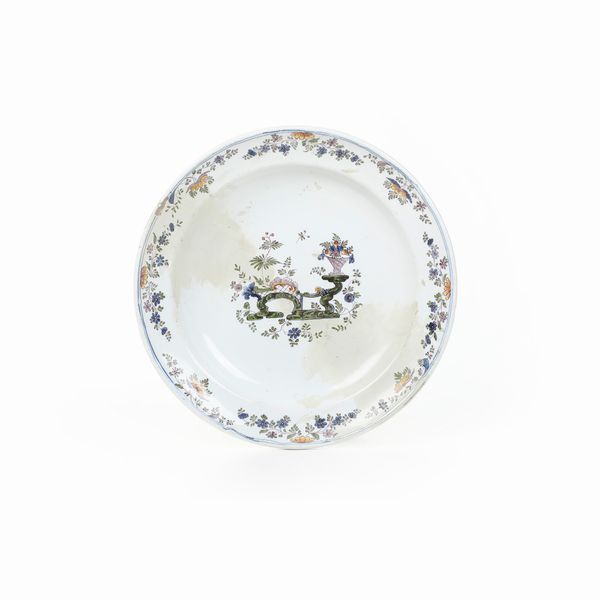 Piatto.<BR>Nove, Manifattura Antonibon o Baccin, 1760-1780.  - Asta Maioliche e Porcellane - Associazione Nazionale - Case d'Asta italiane