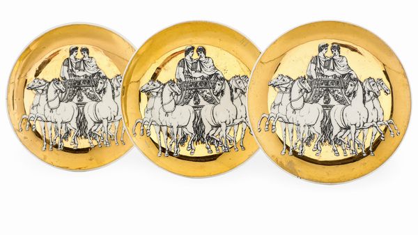 Tre sottobicchieri modello Biga.<BR>Milano, Manifattura Fornasetti, 1950 circa.  - Asta Maioliche e Porcellane - Associazione Nazionale - Case d'Asta italiane