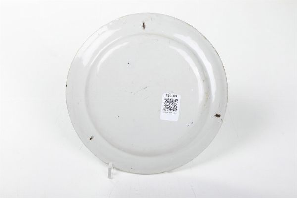 Piatto.<BR>Nove, Manifattura di Gio Batta Antonibon,1728-1738.  - Asta Maioliche e Porcellane - Associazione Nazionale - Case d'Asta italiane