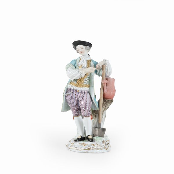 Figurina di giardiniere.<BR>Meissen, XX secolo.  - Asta Maioliche e Porcellane - Associazione Nazionale - Case d'Asta italiane