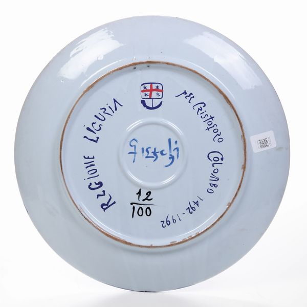 Piatto da parata per le Colombiadi del 1992.<BR>Giannetto Fieschi (1921-2010).  - Asta Maioliche e Porcellane - Associazione Nazionale - Case d'Asta italiane