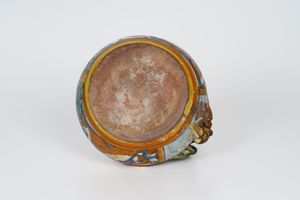 Boccale.<BR>Officina marchigiana (Pesaro ?), XVI-XVII secolo.<BR>  - Asta Maioliche e Porcellane - Associazione Nazionale - Case d'Asta italiane