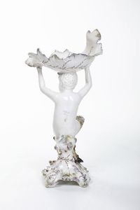 Alzatina.<BR>Nove, Manifattura Antonibon, fine del XIX secolo.  - Asta Maioliche e Porcellane - Associazione Nazionale - Case d'Asta italiane