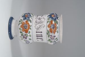 Albarello.<BR>Veneto, probabilmente Nove, XIX secolo.  - Asta Maioliche e Porcellane - Associazione Nazionale - Case d'Asta italiane