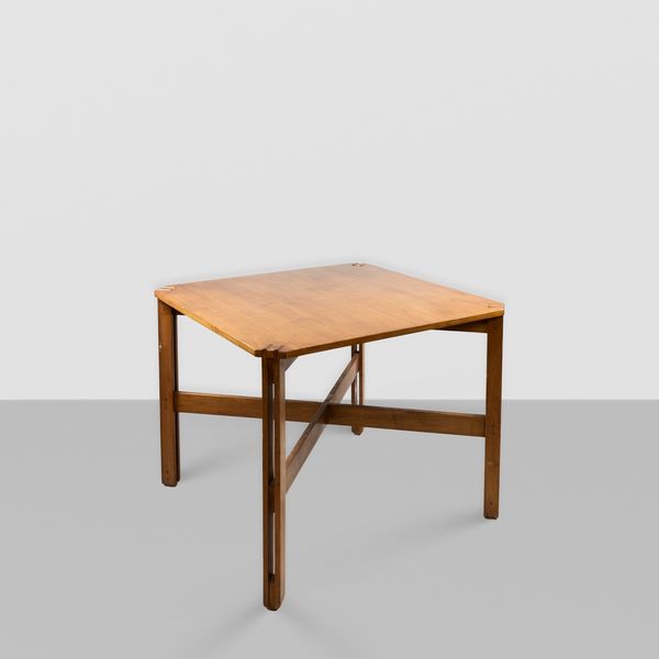 Ico Parisi, prod. Cassina  - Asta Design 200 - Associazione Nazionale - Case d'Asta italiane