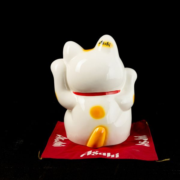 Gatto - birra Asahi  - Asta Manifesti d'Epoca e Collectible - Associazione Nazionale - Case d'Asta italiane