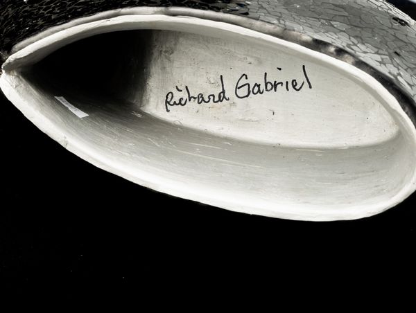 Richard Gabriel : Scarpa Lady Gaga Tour of Fame  - Asta Manifesti d'Epoca e Collectible - Associazione Nazionale - Case d'Asta italiane