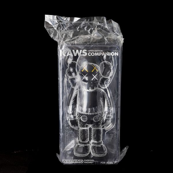 KAWS : Companion Open Edition  - Asta Manifesti d'Epoca e Collectible - Associazione Nazionale - Case d'Asta italiane