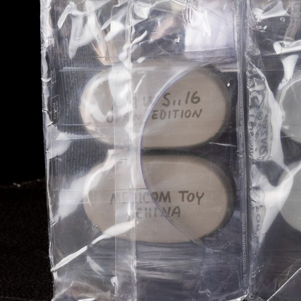 KAWS : Open Edition Companion  - Asta Manifesti d'Epoca e Collectible - Associazione Nazionale - Case d'Asta italiane