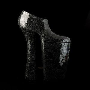 Richard Gabriel - Scarpa Lady Gaga Tour of Fame