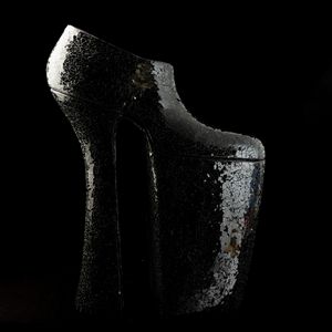 Richard Gabriel : Scarpa Lady Gaga Tour of Fame  - Asta Manifesti d'Epoca e Collectible - Associazione Nazionale - Case d'Asta italiane