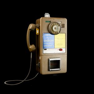 Telefono a gettoni  - Asta Manifesti d'Epoca e Collectible - Associazione Nazionale - Case d'Asta italiane