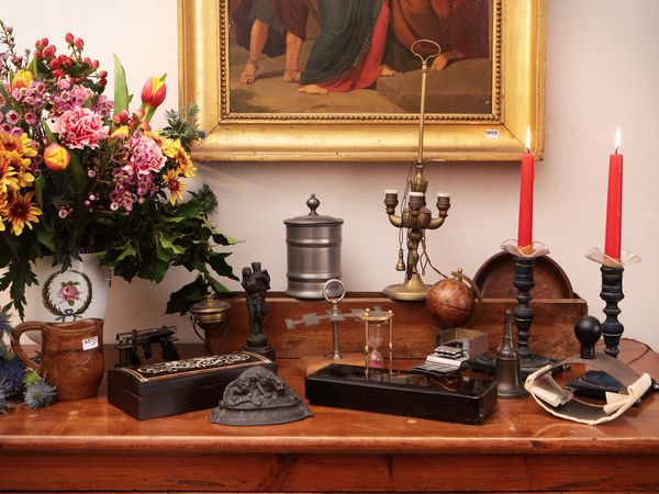 Lotto di curiosit d'epoca da scrivania  - Asta Dimore fiorentine - Associazione Nazionale - Case d'Asta italiane